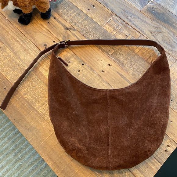 Madewell Thee Essential Curve Shoulder Bag - Picture 2 of 4